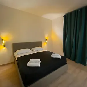 Maison Dante Bed & Breakfast
